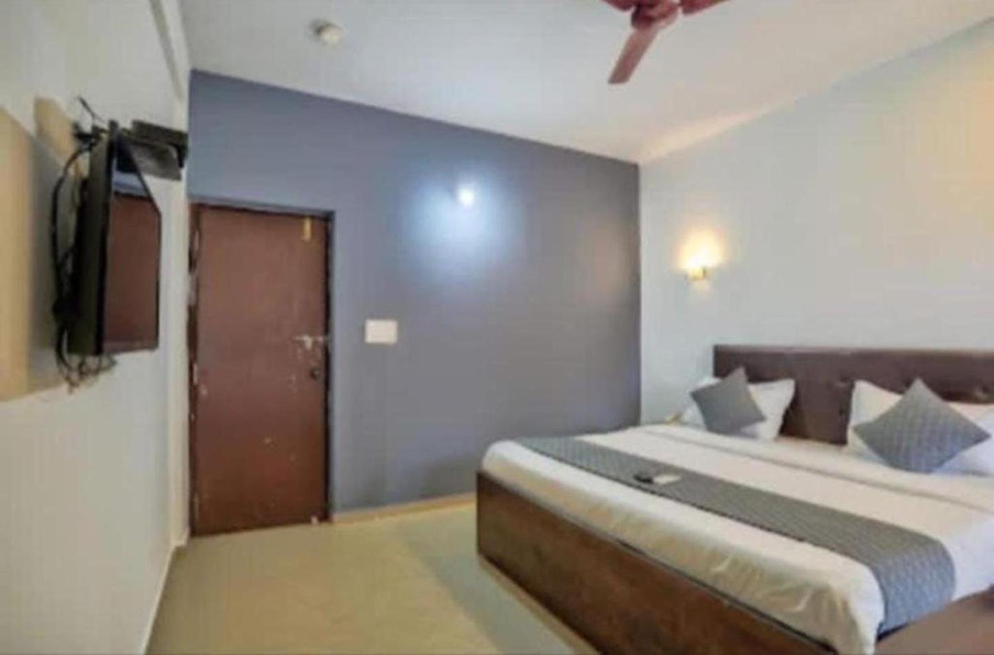 Ocean Wave Calangute Hotel Luaran gambar