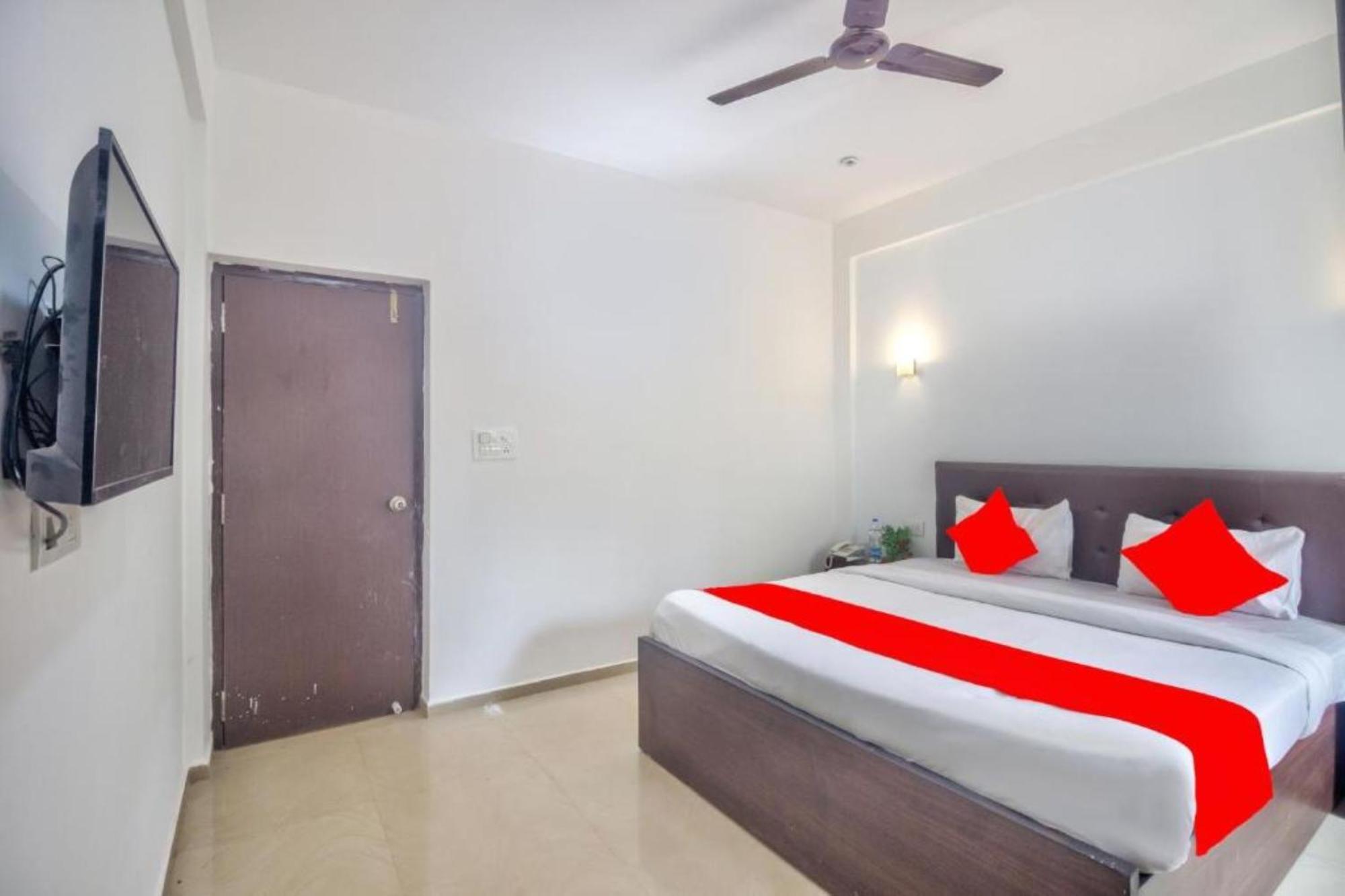 Ocean Wave Calangute Hotel Luaran gambar